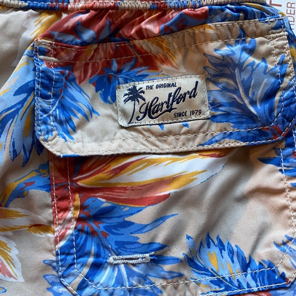 Hartford Boys Hibiscus Swim Trunks Size 10 – Discontinued & Rare - Picture 4 of 11